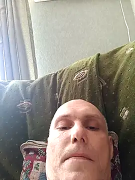 Pineapple04 online show from 03/08/26, 08:50