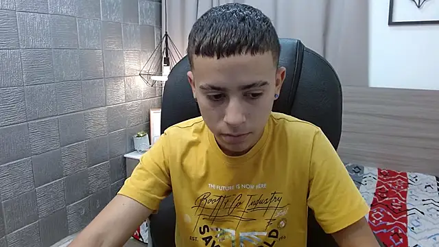 Xavii18 online show from 03/08/25, 02:30