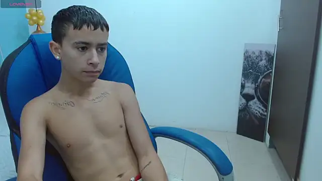 Xavii18 online show from 01/22/25, 12:17