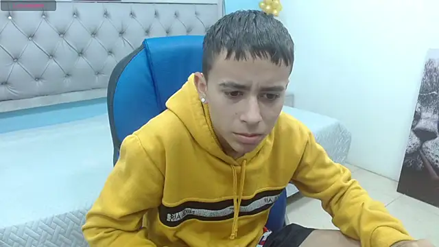 Xavii18 online show from 01/23/25, 03:32