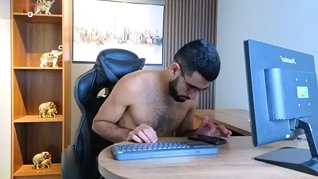 Ethan  Walker online show from 04/09/26, 02:56