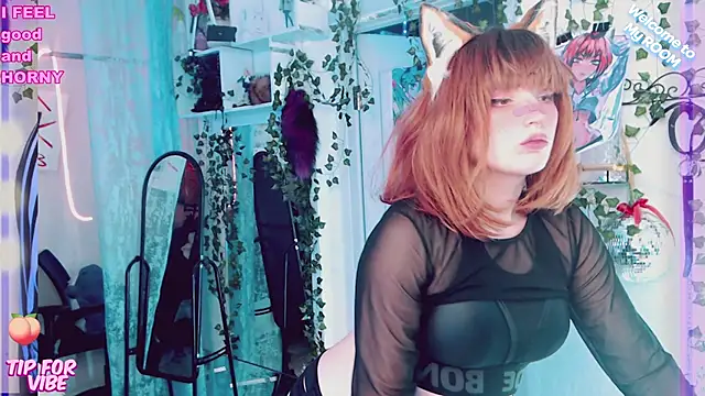 Snapshot of Toxic_Ellies chatting on 01/26/25, 02:41 Toxic Ellies online show from 01/26/25, 02:41