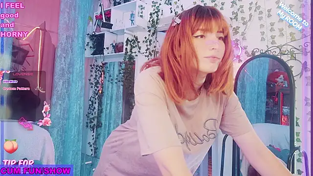 Snapshot of Toxic_Ellies chatting on 01/23/25, 01:24 Toxic Ellies online show from 01/23/25, 01:24