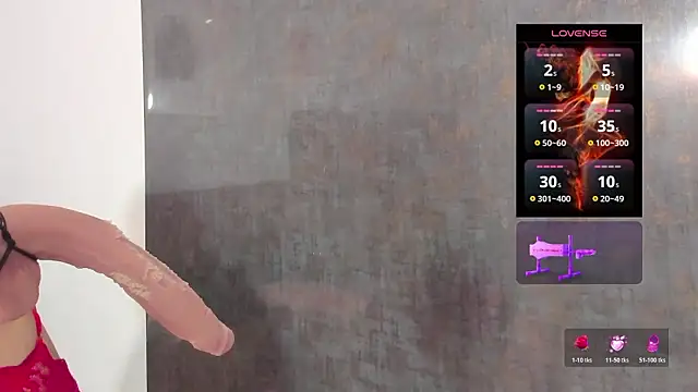 Snapshot of Issys_milf chatting on 02/12/26, 04:18 Issys milf online show from 02/12/26, 04:18