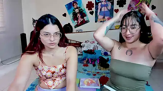 Snapshot of jeyloveebony chatting on 09/11/25, 01:22 jeyloveebony online show from 09/11/25, 01:22