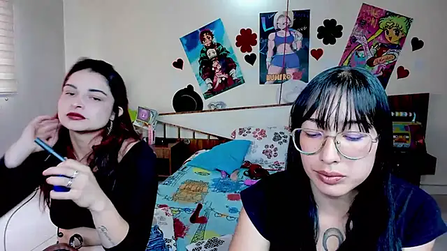 Snapshot of jeyloveebony chatting on 09/19/25, 01:37 jeyloveebony online show from 09/19/25, 01:37