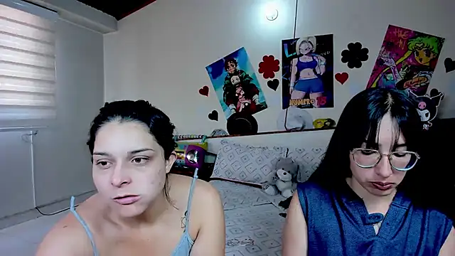 Snapshot of jeyloveebony chatting on 09/22/25, 01:39 jeyloveebony online show from 09/22/25, 01:39