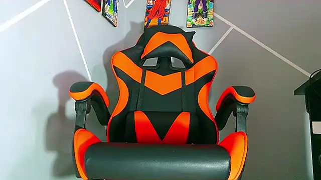 Snapshot of ADAM_HOT chatting on 09/23/25, 10:06 ADAM HOT online show from 09/23/25, 10:06