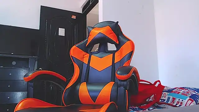 ADAM HOT online show from 02/14/26, 09:48