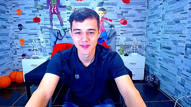 Snapshot of ADAM_HOT chatting on 10/26/25, 08:53 ADAM HOT online show from 10/26/25, 08:53