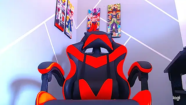 Snapshot of ADAM_HOT chatting on 09/18/25, 08:12 ADAM HOT online show from 09/18/25, 08:12