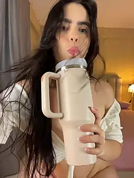 Mavi Coless online show from 10/31/25, 02:08