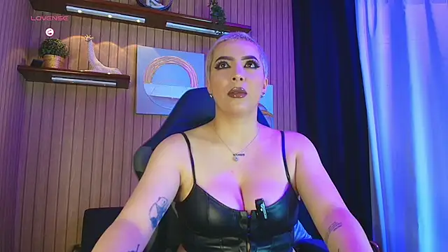 Camila Chainn online show from 10/21/25, 05:07