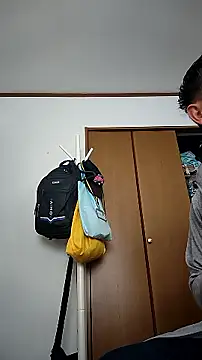 Snapshot of 07YUKIO chatting on 04/05/26, 12:39 07YUKIO online show from 04/05/26, 12:39