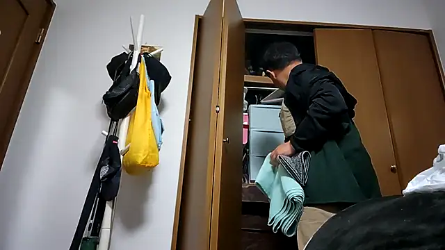 07YUKIO online show from 11/08/25, 08:51