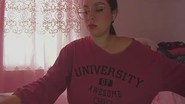 HARLEYNAPIER online show from 03/24/26, 07:25