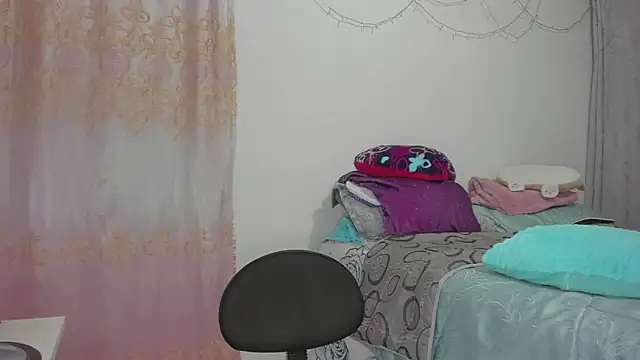 HARLEYNAPIER online show from 04/16/26, 11:51