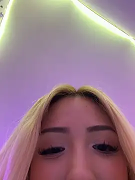 Sofy Softtt online show from 08/04/26, 07:46