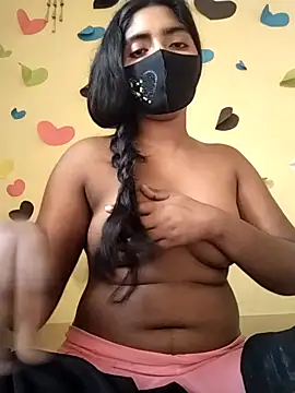 Snapshot of Lina-Rose chatting on 03/22/25, 10:49 Lina-Rose online show from 03/22/25, 10:49