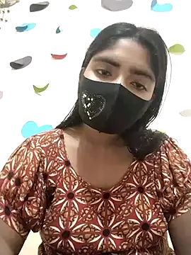 Snapshot of Lina-Rose chatting on 03/16/25, 12:55 Lina-Rose online show from 03/16/25, 12:55