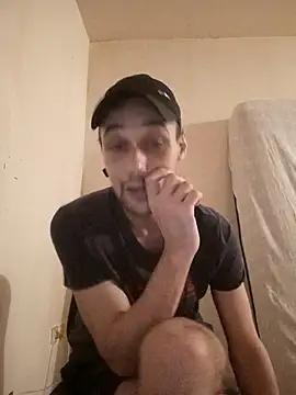 Snapshot of kx93 chatting on 11/15/25, 05:39 kx93 online show from 11/15/25, 05:39