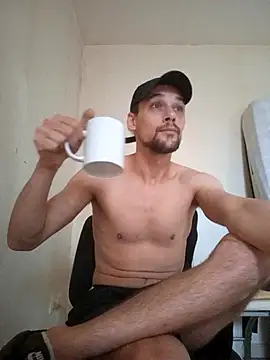 Snapshot of kx93 chatting on 11/29/25, 12:05 kx93 online show from 11/29/25, 12:05