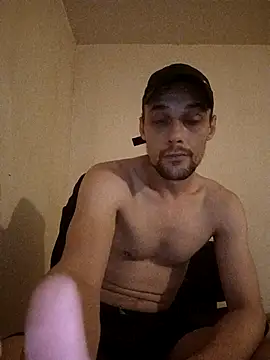 Snapshot of kx93 chatting on 11/19/25, 10:54 kx93 online show from 11/19/25, 10:54