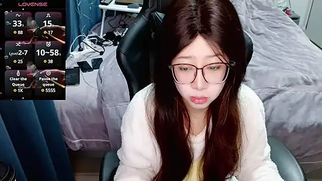 Angelababy001 online show from 01/12/25, 03:03