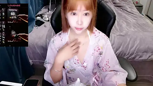 Angelababy001 online show from 01/18/25, 08:09