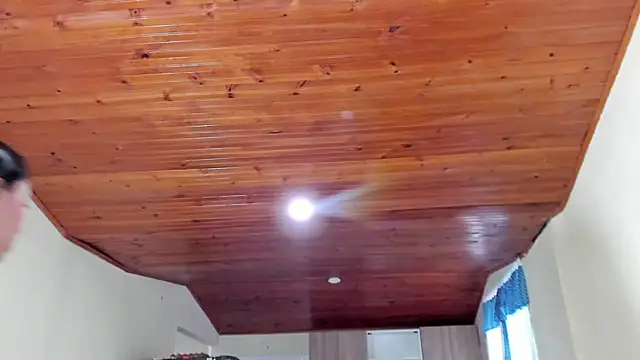 Snapshot of Cuty_sexy_hot chatting on 02/12/26, 11:43 Cuty sexy hot online show from 02/12/26, 11:43