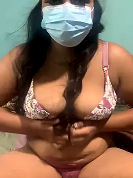 Snapshot of Shaky1998sl chatting on 10/01/25, 03:55 Shaky1998sl online show from 10/01/25, 03:55