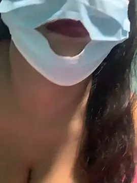 Snapshot of Shaky1998sl chatting on 01/15/25, 05:26 Shaky1998sl online show from 01/15/25, 05:26