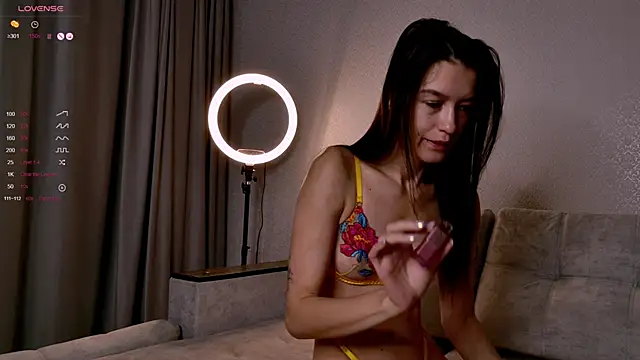 Alice  grace online show from 09/25/25, 03:01