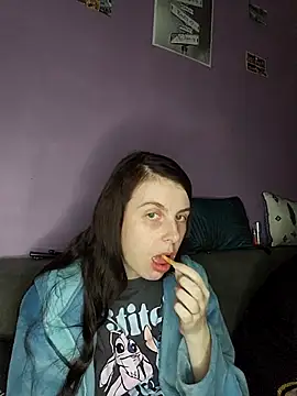 Snapshot of chachalette444 chatting on 03/14/25, 09:10 chachalette444 online show from 03/14/25, 09:10