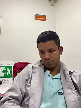 Onel9701 online show from 04/04/26, 06:14