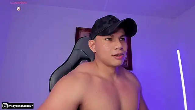 Snapshot of RoyConstance chatting on 01/09/26, 03:13 RoyConstance online show from 01/09/26, 03:13