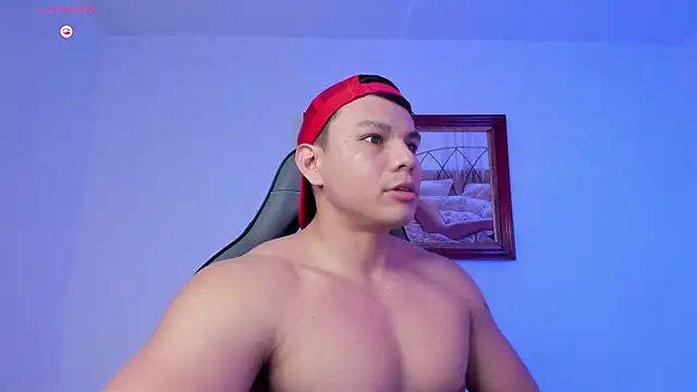 Snapshot of RoyConstance chatting on 02/28/26, 09:25 RoyConstance online show from 02/28/26, 09:25