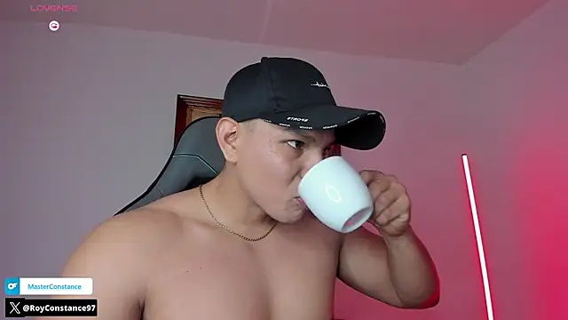 RoyConstance online show from 10/13/25, 04:03