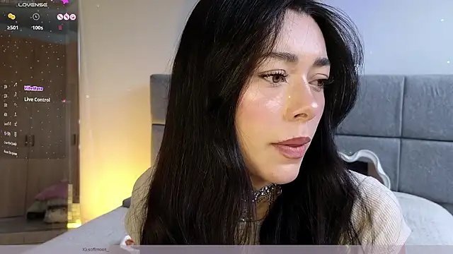 Soffimoon  online show from 03/06/26, 08:59