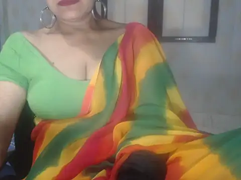 Snapshot of LustyShreya chatting on 09/24/25, 05:25 LustyShreya online show from 09/24/25, 05:25