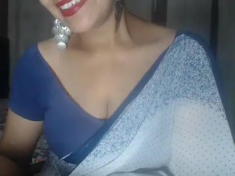 Snapshot of LustyShreya chatting on 09/08/25, 05:23 LustyShreya online show from 09/08/25, 05:23
