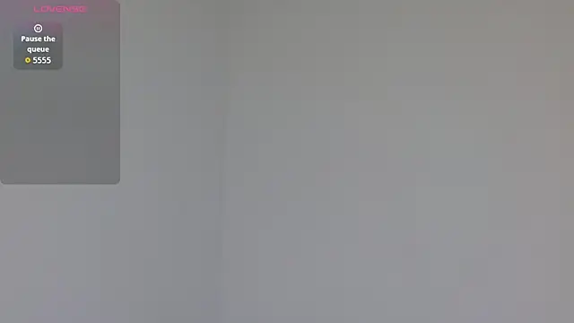 yulissa18 online show from 10/25/25, 03:17