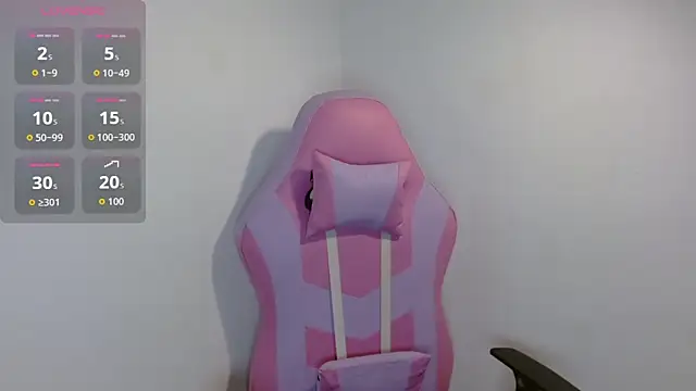 yulissa18 online show from 03/15/26, 07:37