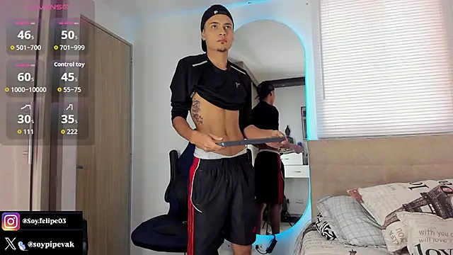 soyander03  online show from 11/22/25, 11:42