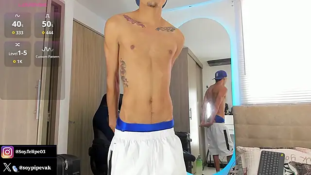 soyander03  online show from 11/19/25, 01:55