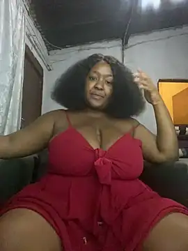 Snapshot of Missmoox24 chatting on 03/16/25, 12:01 Missmoox24 online show from 03/16/25, 12:01