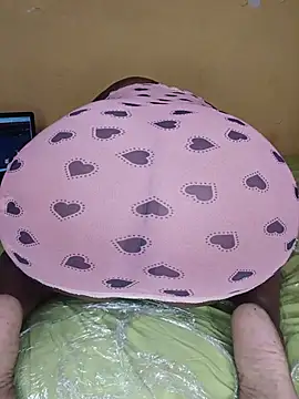 Hot-Assy online show from 07/16/26, 10:01