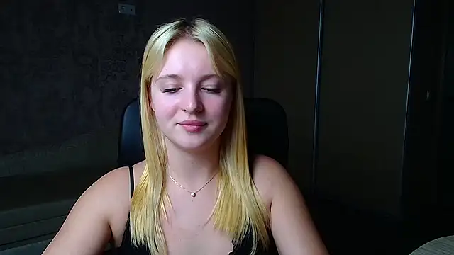 Milka kiss  online show from 02/11/26, 05:24