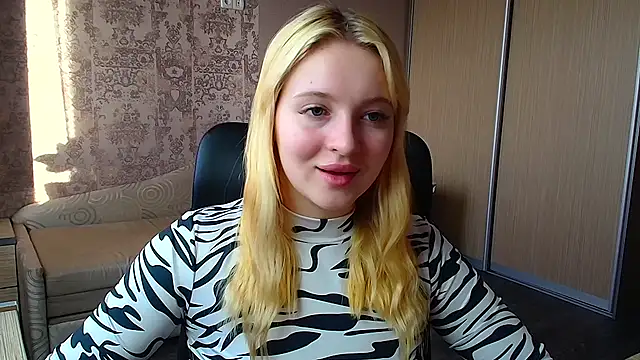 Milka kiss  online show from 02/17/26, 01:30