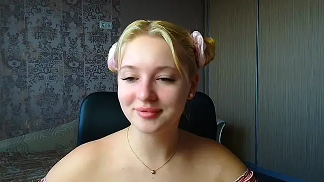 Milka kiss  online show from 03/12/26, 11:47